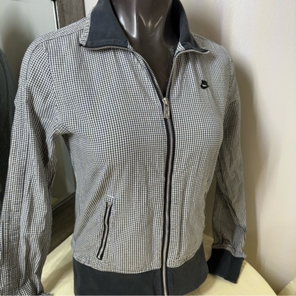 Vintage 90’s Nike Black and White Bomber Jacket with Stand-Up Collar